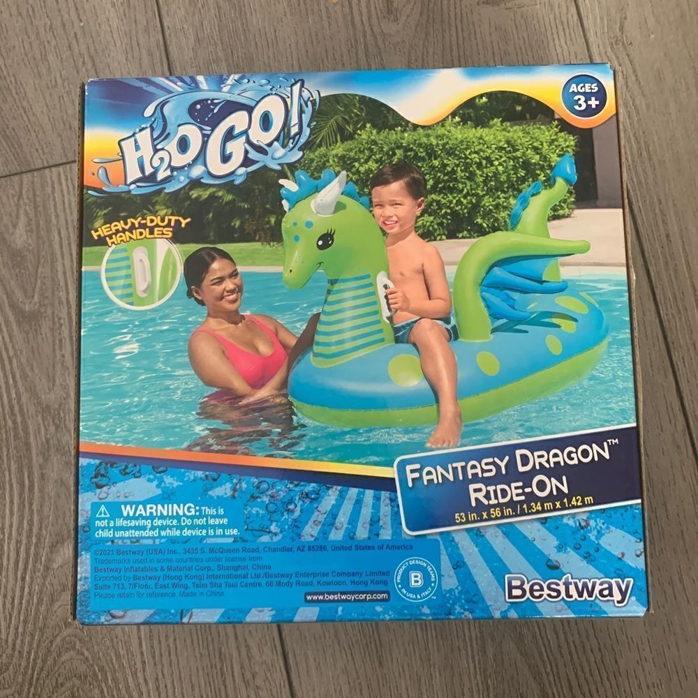 Fantasy dragon ride on 53 inch x 56 in. Perfect for the pool.